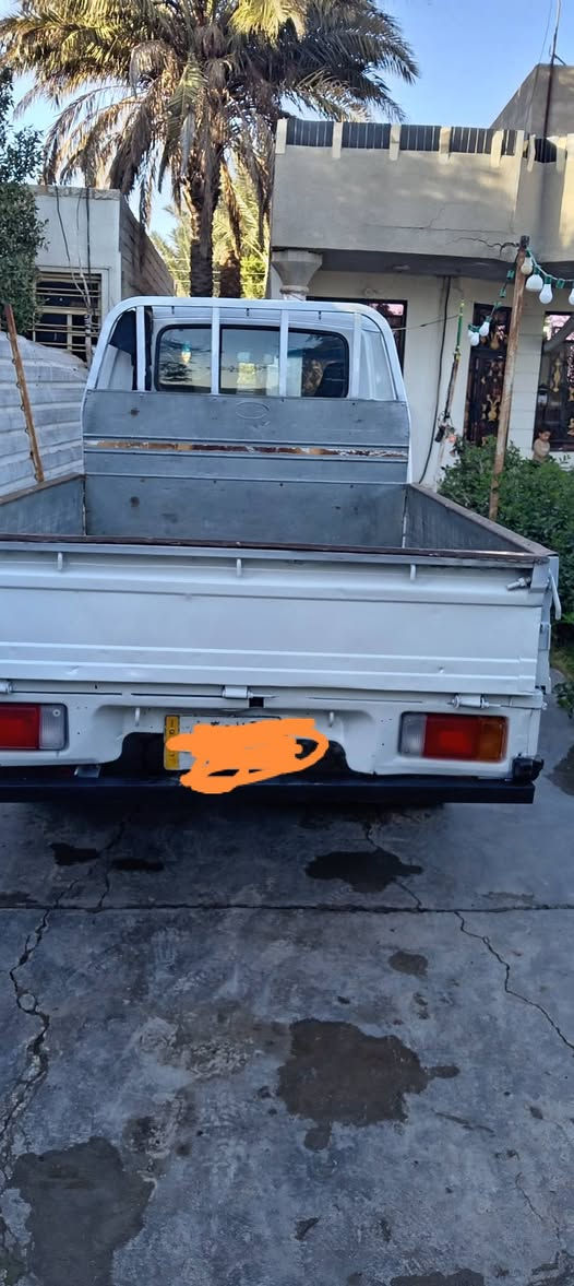 من رخصت المسؤلين كيا بنكو ٩٥ بغداد رقم الشاصي اشعار السعر ٥٣  *********** /***********
