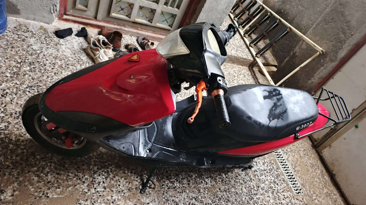 ماكس عدله للبيع محرك بلادي بيه نواقص كهربائيات مكاتبه القديمه موجودة سعره 500 الف /***********
