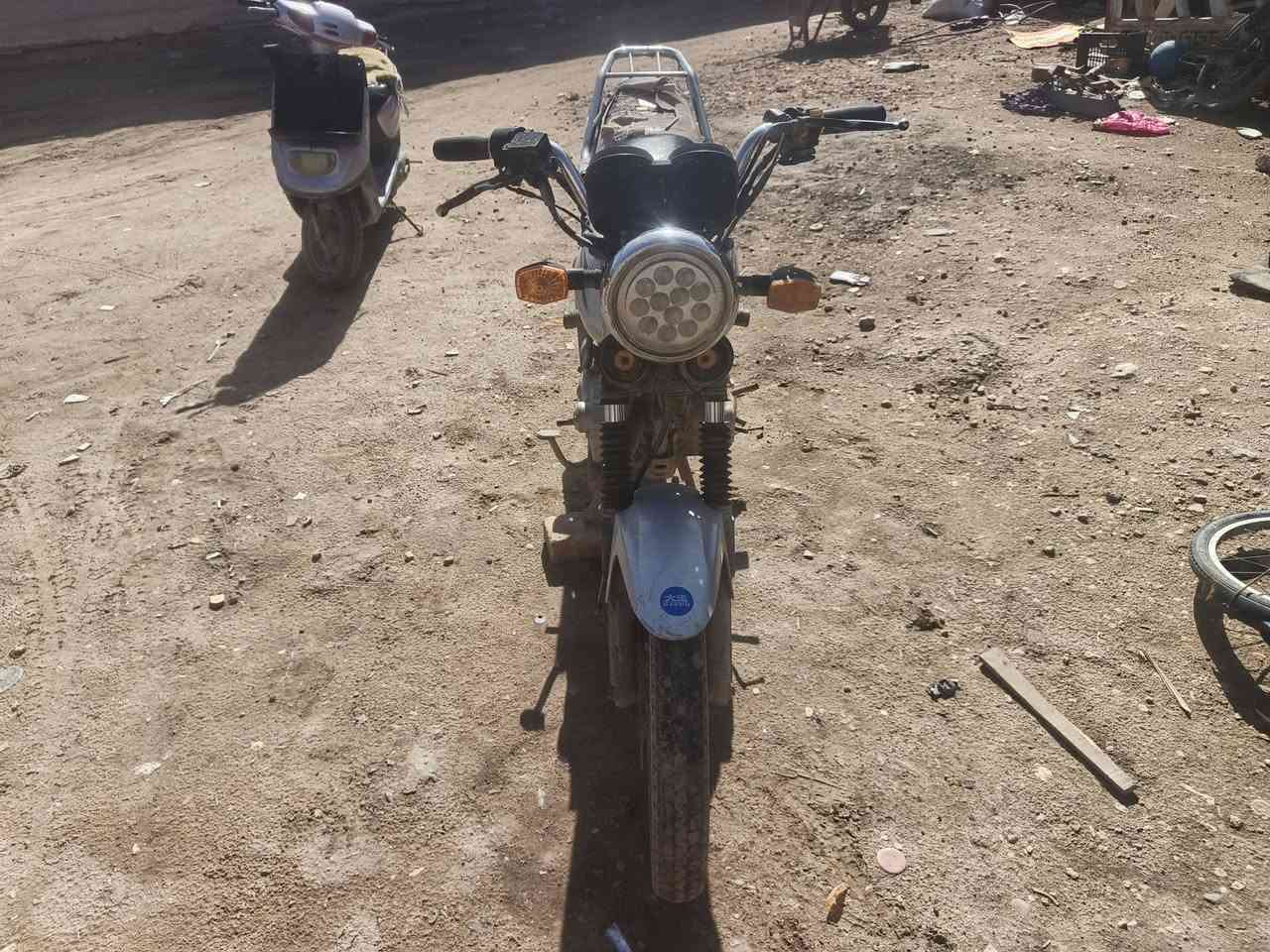 موديل 18 كلك مقفوله ان السرقه الالوان كربلاء//***********
