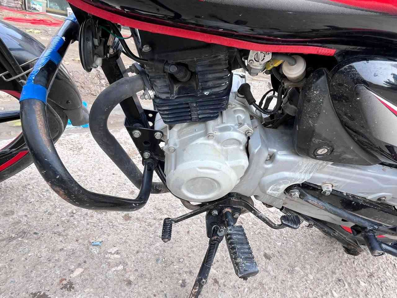 دراجة بوكسر موديل 2022 سنويةة انكليزي تحويل مباشر السعر 1700 بيهة مجال *********** متواجد ع ماسنجر مكاني بعقوبة المفرق
