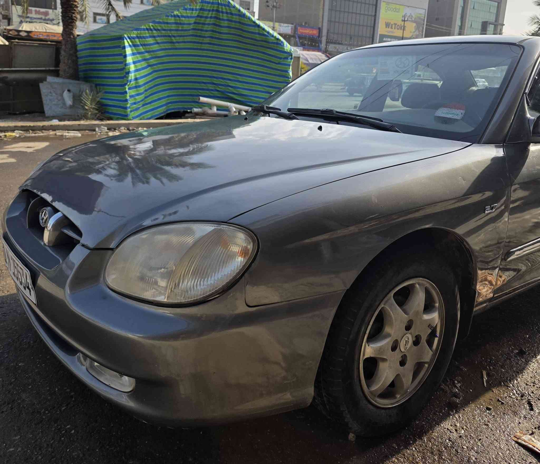 سوناتا موديل ٢٠٠٠
محرك ٦ سلندر 

كير ومكينه مكفول

صدر جديد باتري جديد 

مابيها اي نقص 

رقم بغداد بأسمي تحويل ثاني يوم 

السعر ٥٨ ورقة وبيها مجال 

ممتواجد ع الفيس  

للاتصال ***********
