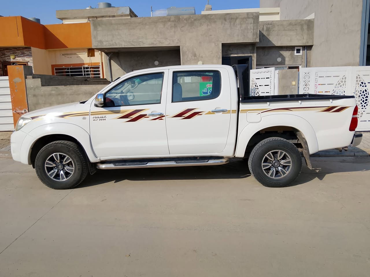 بۆفرۆشتن مەرزیە مۆدیل 2009 330هەزاررۆیشتوە مەکینەی نەکراوەتەوە بەشەرت سەنەوی تازەیە 2030بێ چاڵ بێ شوخت بێ بۆیاخ تەنهادووبیست بۆیاخی هەیەسەیدنەهرۆیەسعر185گەڵامعامەلە شوین سلێمانی ***********
