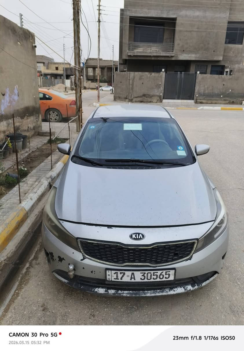 فورتي18 
مكينه جديده قبل شهرين شاده
لاتنقيص ولاتبخير قطعه وحده بنيد مبدل
مراوس بتكسي فورتي أو النترا  18  19 مكاني السماوه
***********
