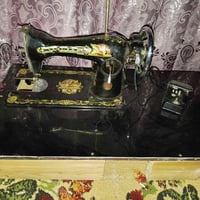 مكينة خياطة • ما بيها ضرر • مستعجل