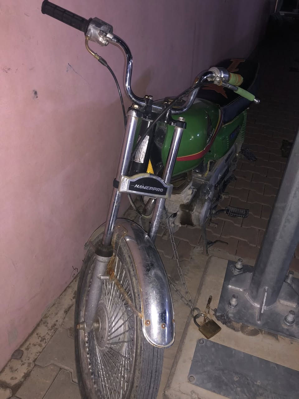 البيع 4كير رياضي اي عيب ما بي السعر 300 بي مجال مراسله او صفحه او الرقم بس وتساب فقط ***********
