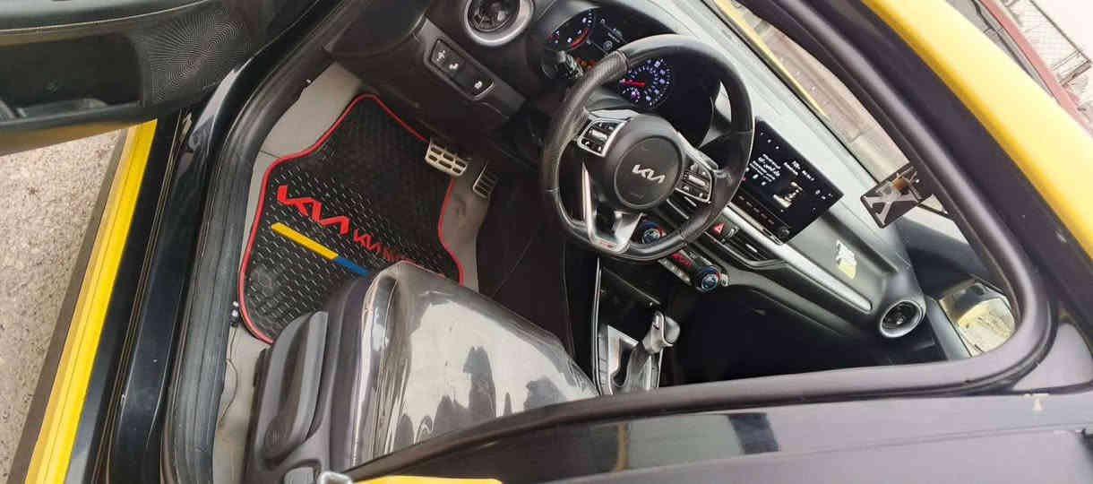 كيا فورتي موديل 2023

فول مواصفات جي تي لايت  

تبديل فقط بنيد 

جشنات جلد 

بصمة . 🫆 

فتحة 

سايد بريك بصمة 

ويل حجم 17 

كير مكينة مقفولات 

مكاني بغداد جسر ديالى الجديد 

***********

السعر 134وبيهة مجال حك الحية

محمود عبد
