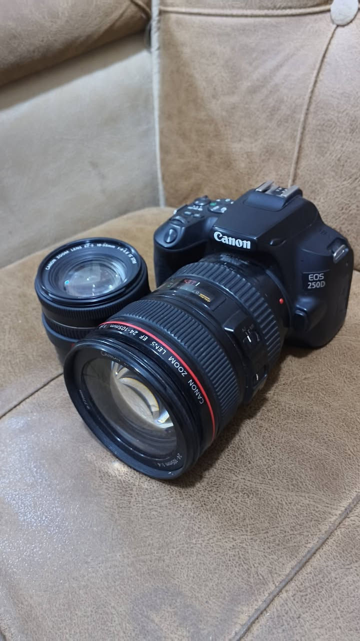 Canon 250d
كامرة مفولة من كل النواحي 4k
تجي مع كل ملحقات عدستين عدسة الـ 24-105 عدسة رنك احمر فتحة 4
عدسة الثانية الكت 18-55mm
توصيل كل انحاء العراق
900 قابل للتفاوض
***********
