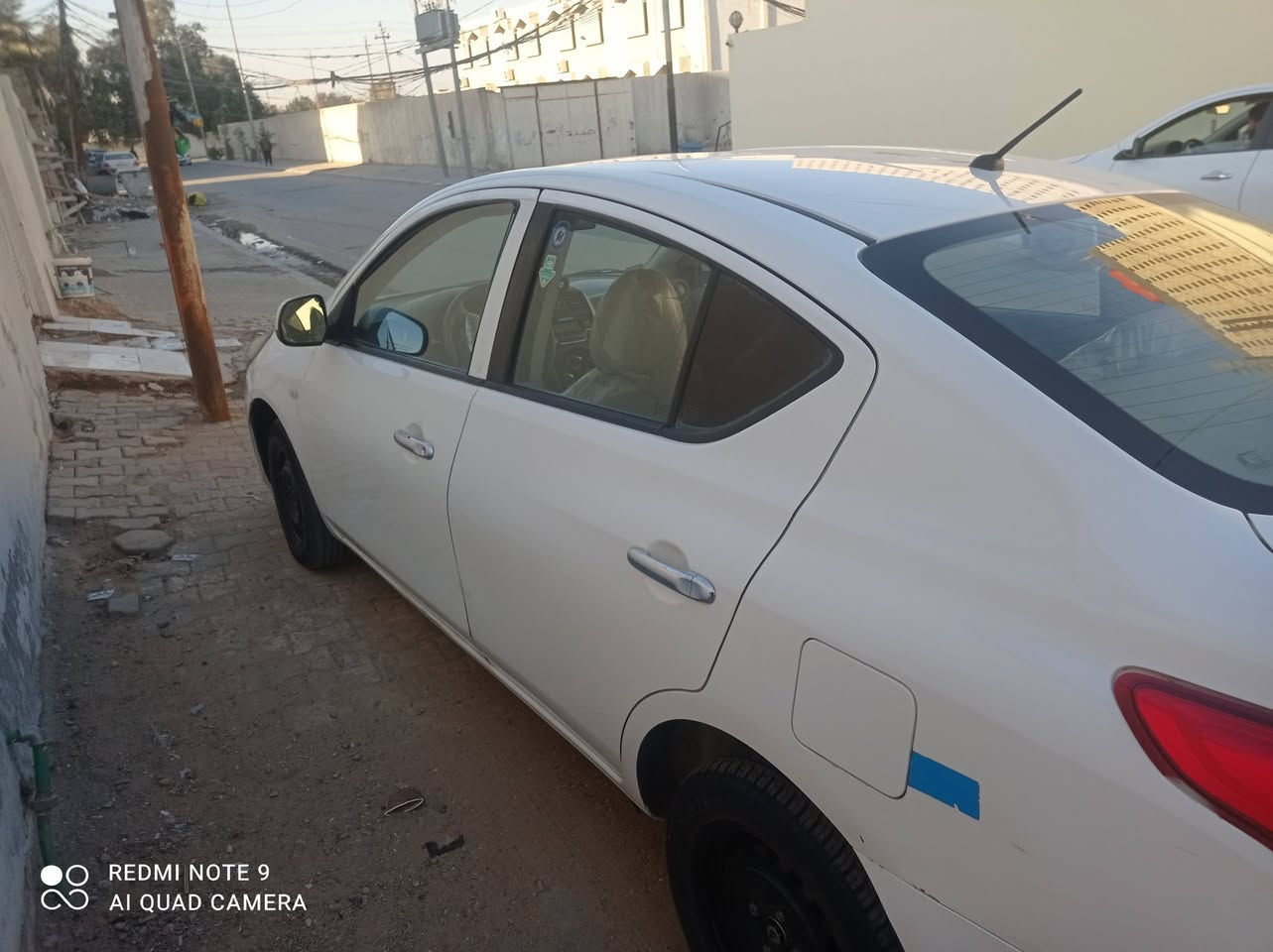 السلام عليكم سياره نيسان صني موديل 2020مكفوله بيها بس باب مبدل امامي السعر 96 بسم شركة العنوان نجف الاشرف حي المكرمه اتصل على هذا الرقم ***********4
