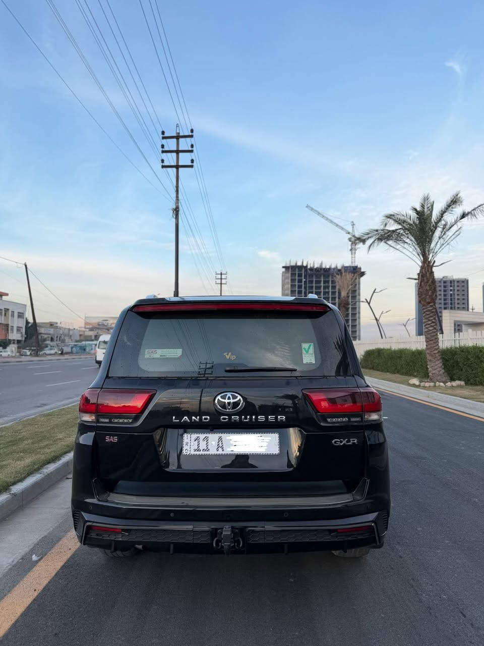 سلام عليكم
لاندكروز 2022 gxr اسود

رقم مميزز بغداد بسمي 

بضمان شركة ساز  

مااشيه 53 حقيقي

مكينة 6سلندر ٤٠٠٠ تنفس طبيعي

رقم بغداد  باسمي

مواصفات 

بصمة 

تشغيل عن بعد 

5 بصمات ابواب

باب خلفي كهربائي 

كراسي اثنين كهربائي 

كشنات جلد بيجي 

تدفئة تبريد كشنات 

شاشة لمس

3 شاشات ايباد تطبيق

تحكم ستيرن جهتين 

طفايه 

ثلاجه 

فتحه 

شاحن لاسلكي

هاند بريك بصمة

حساس امامي خلفي 

المري شفط 

تحكم كهربائي بالمري 

وبعد بي هواي مواصفات 

السونار موضح بصور 

السعر 530 وبيها مجال

بسيط 

السيارة شركة تويوتا ساز 

العنوان/  بغداد الكرخ

للتواصل ***********
