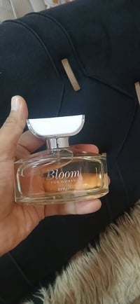 مجموعة عطور اصلية شرط الفحص ١٦ قطعة بدون علب  البيع شلعة  سعر القطعة ١...