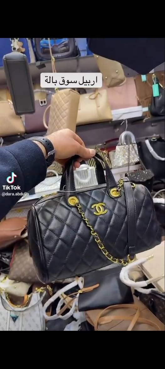 جنط نسائية ماركات عالمية (بالة مستعملة بحالة ممتازة) 💼👜
✔️ خامة أصلية وجودة عالية
✔️ نظيفة جداً وكأنها جديدة
✔️ موديلات أنيقة تناسب كل الأذواق
✔️ أسعار مناسبة وأقل بكثير من السوق
🔥 الكمية محدودة — الحقّي تختاري قبل ما تخلص 🔥
📩 للحجز والاستفسار راسلينا خاص


**إذا كنت صاحب هذا الإعلان وتريد حذفه لأي سبب، رجاءا أرسل رسالة إلى الدعم الفني**