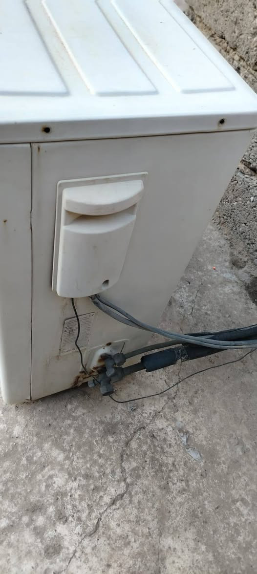 سبلت 2طن وسدس للبيع شرط شغال واي مشكلة مابي السعر 300 وبي مجال


**إذا كنت صاحب هذا الإعلان وتريد حذفه لأي سبب، رجاءا أرسل رسالة إلى الدعم الفني**