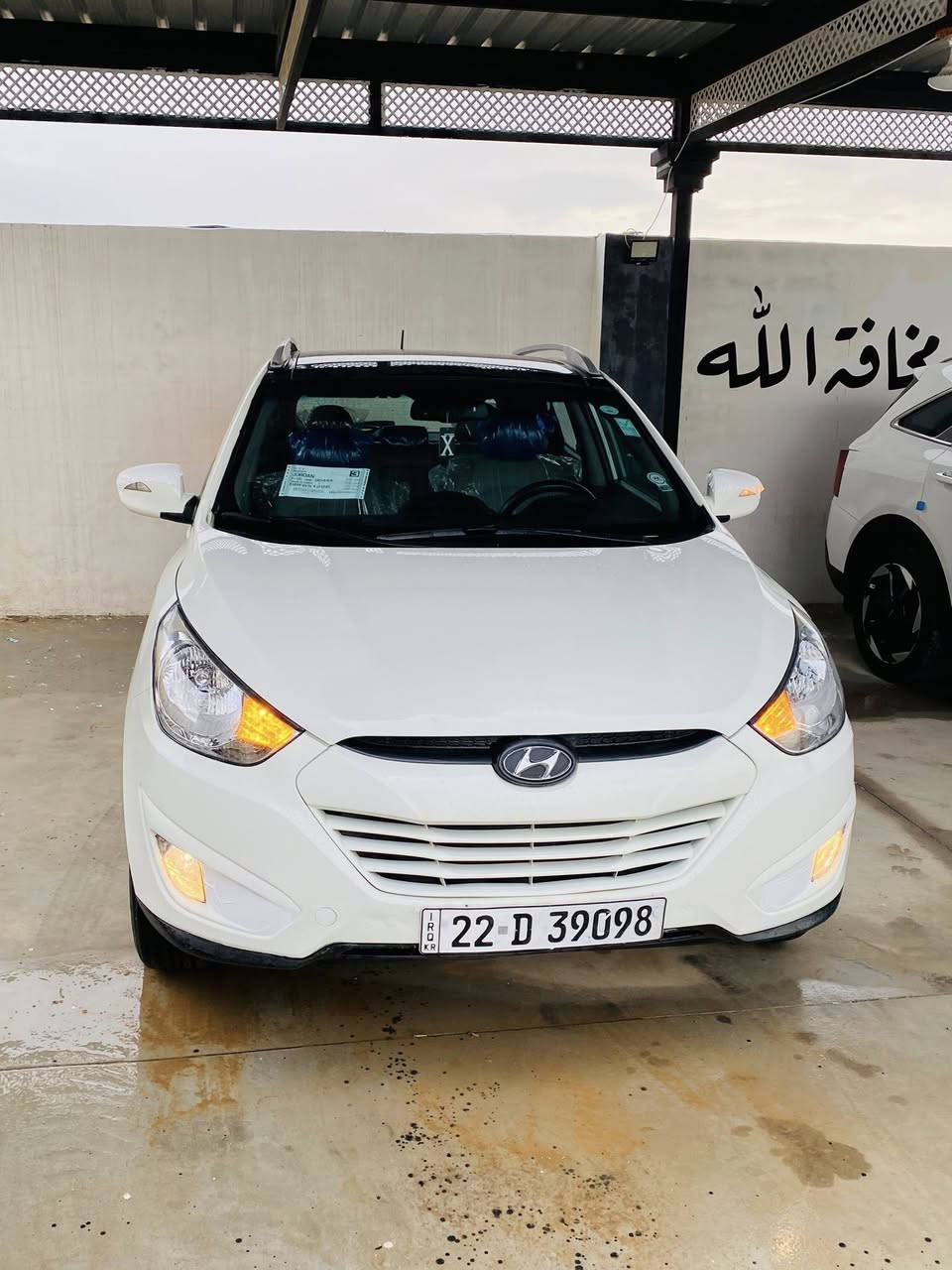 هونداي تكسون 2010
بنرامه داخل لونين 
ويل كروم 
شاشه تحكمات ستيرن 
رقم دولي سنويه جديد
طخم جديد 
بدون صبغ 
الاستفسار:***********
