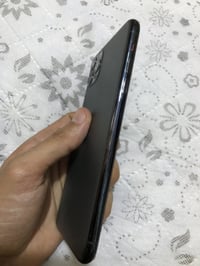 ٦٤ • بطارية ١٠٠ • شاشة تفصيخ