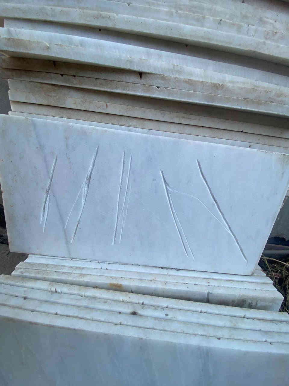 بيع مرمر العدد64 مرمره 30ب60 مكان بابل شارع 80
***********
