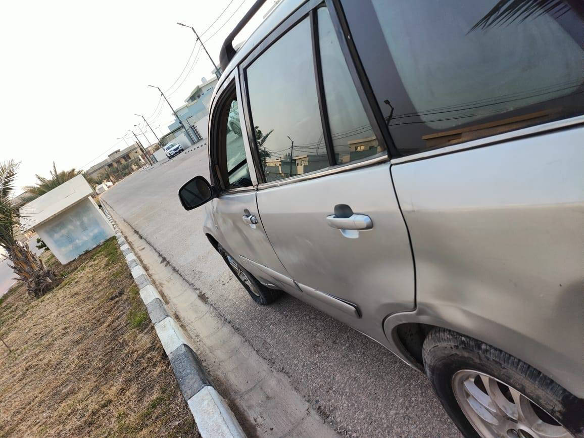 سلام عليكم للبيع تيكو مديل11 السياره جاهزه كير ميكانيكي ومكينه جدد حداديه زينه كهربائيات شغاله كلها  رقم الماني راعيها ضاع رقمه مني موجود كربلاء  السياره مكانها في  النجف السعر 30وبيها مجال الرقم ***********
