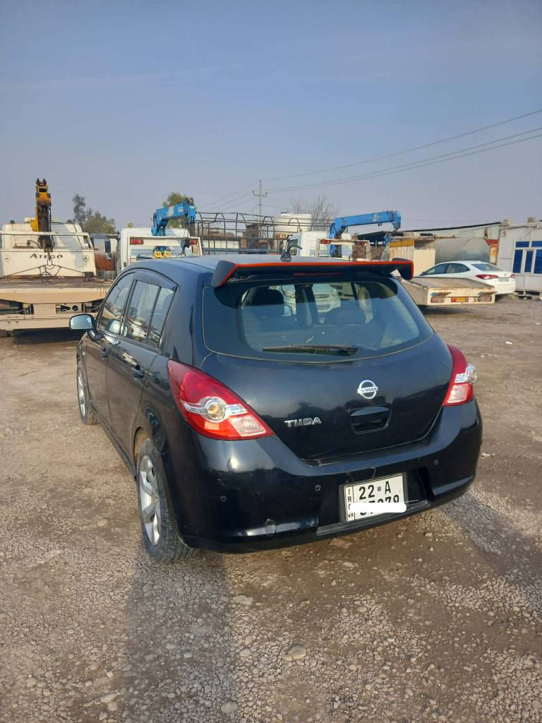 نيسان تيده يه ك پارجه سبوخ گير حادي
*********** أربيل, العراق
