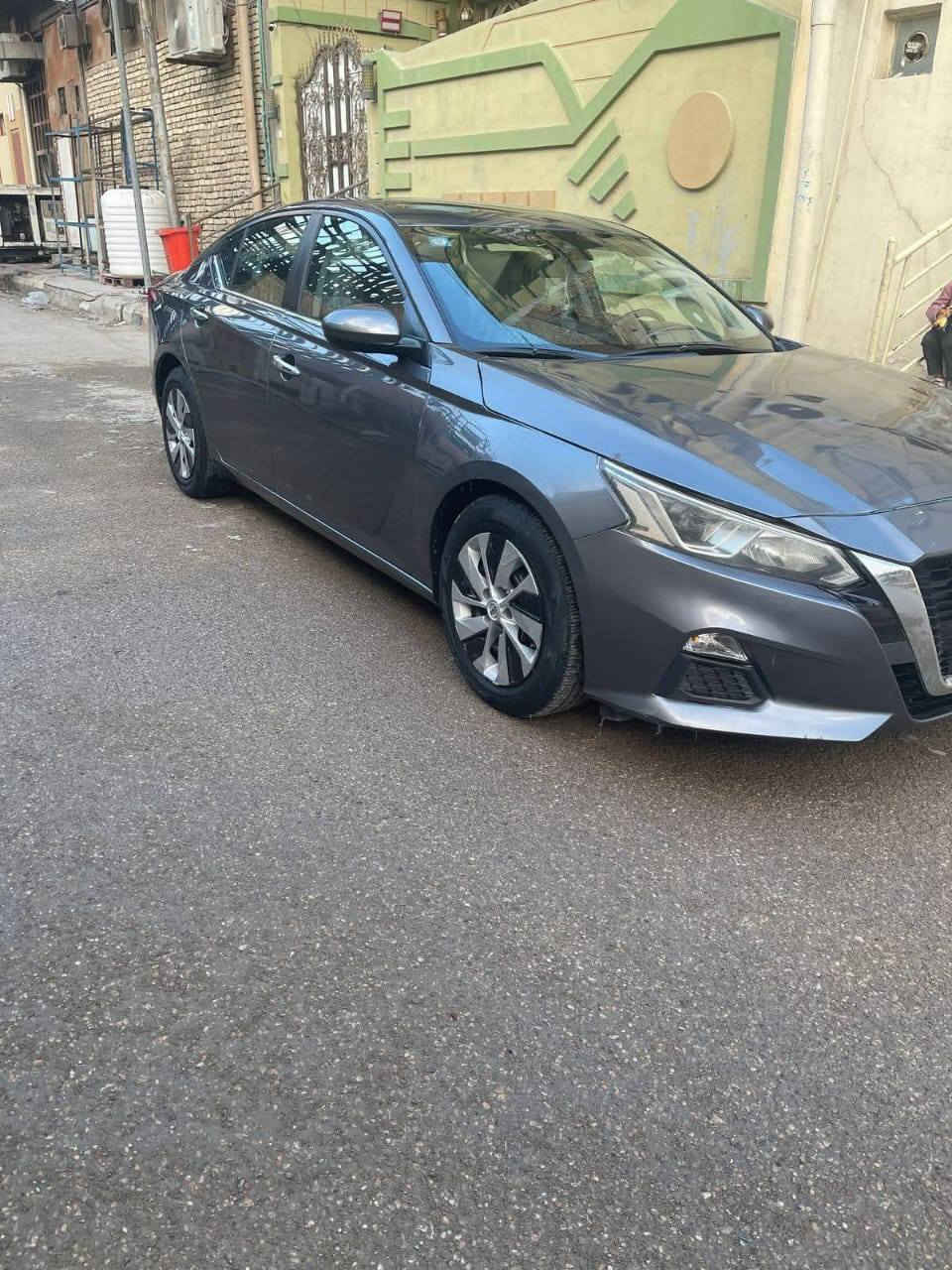 سلام عليكم نيسان التيما موديل 22معوقين كتاب الفحص بل منشور السعر 140 وبيه مجال بيع او امراوس كيه فورتي  ماشيه 30  الاستفسار  ***********
