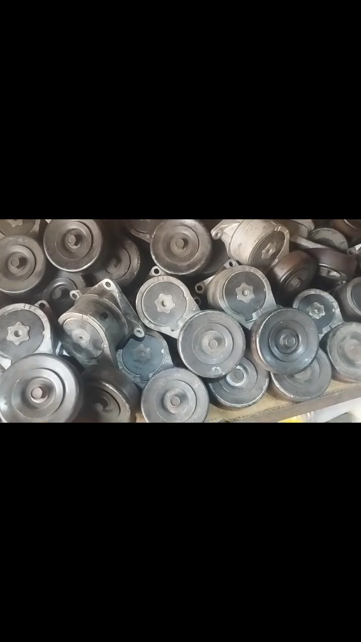 ضاغطه 2 ونص و 3000 بطه راس الثور 
جمله ومفرد بصره صناعيه حمدان 
‏‪0775 730 9333‬‏
