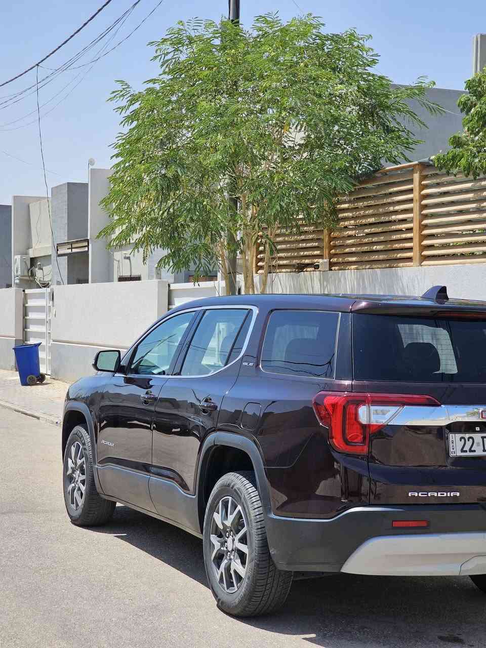 السلام عليكم ..
(للبيع فقط )
جمسي اكاديا فئة  SLE 
مواصفاتهة معروفة
موديل 2021
محرك 4 سلندر 2500 اقتصادي
رقم اربيل بأسم شركة تريد وكالة تريد تحويل .
حادثهة موضح بالصور بجم كبس بيهة فقط جاملغ خلفي صبغ وقبق جنطة مبدل وبيهة ايرباك كشن وبردة فقط  والباقي كل مكفول كير محرك تبريد حدادية ..
السيارة جاهزة وما بيهة اي نقص 
ماشية 44 الف ميل 
السعر 218 وبيهة مجال بسيط 
مكانهة بالنجف 
للاستفسار  اكثر / *********** 
اتصال واتساب
