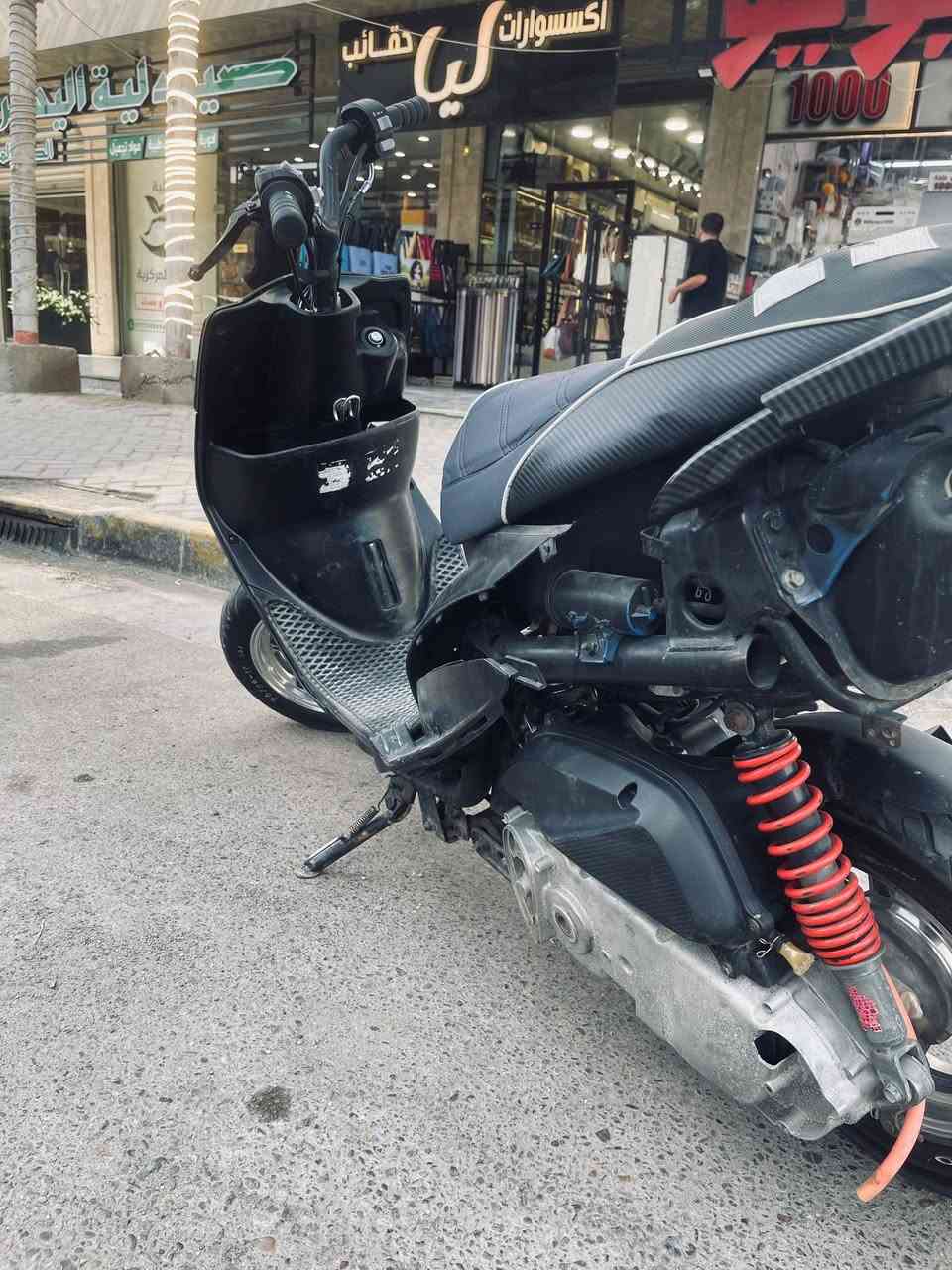 للبيع 
ماكس عدلة مال لعب
بوشة 55 كلجات زوج رياضي 
شوته اربعه 
فلاوين اصلي RGS
ويل نجمه اصلي وتايرات
والباقي موضح بل صور دراجه هاون بيها شلعه ومعدل تشيلك وتركعك بل كاع😂
السعر: 450وبيها مجال بسيط للطيبين
مكاني: بغداد دورة
رقمي: ***********
