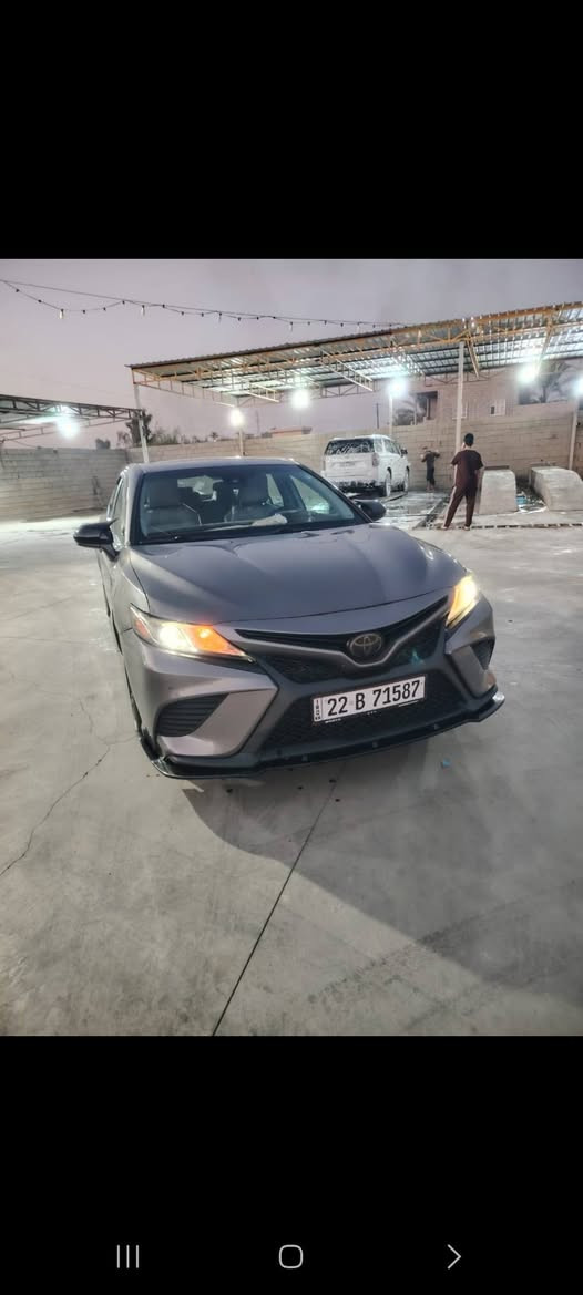 كامري موديل ٢٠ فئة Se لون نفطي رقم اربيل بأسمي شرط التحويل بدون ضرر أمريكي فقط ملاحضات بالعراق مكانات بارد مع مكان باب السايق كرت كير مكينه كفاله تخم تايرات جاهزه من كل النواحي ترايك سعوديه شرط السعر ١٨٥ وبيها مجال لشرايه 
ملاحظه اني مكلف بالنشر اتصل على صاحبها *********** ابو أوس
