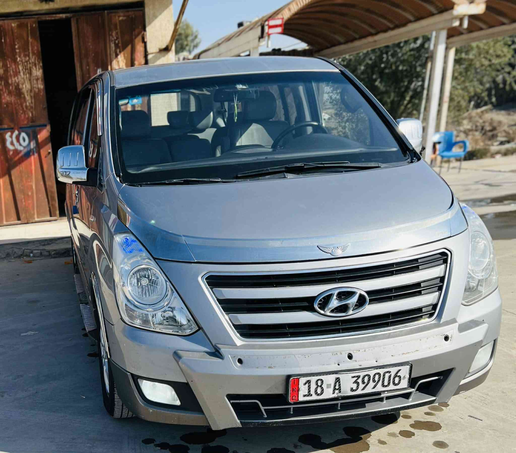 سلام عليكم
ستاركس مسكر دبلو اصل 

موديل 2018 

رقم بابل 

السياره خير من الله كما موضوح بصوره وتجي وتشوف. سياره مامتعوبه ولا اشتغل بيه كراج استخدام شخصي 

سياره بيه جاملغ ايسر امامي من كوريا بدون دواخل وبيه سونار شواصي شركه سياره كلش جديده

والباقي كفاله السياره

السعر 263بيه مجال للشراي 

الاستفسار

 ***********
