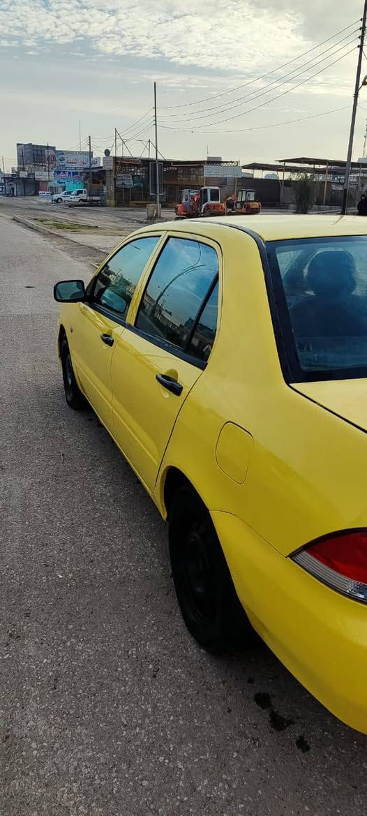 مستبوشي لانسر 

موديل 2007.

رقم نينوى إنكليزي

ضرر جاملق الخلفي اليمين

هيئه غرامات صفر 

محرك شرط 

تبريد تدفئة شرط

كابون بانزين بيها 

طخم نظيف 
السعر75 وبيها مجال 
وترهم مراوس كيا حمل حسب القناعة

*********** 
***********
