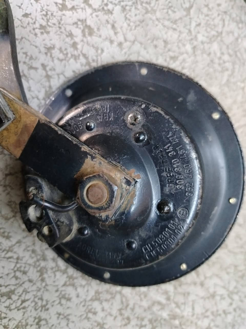 بوش جنح ألماني اصلي
شرط الفحص
هورنات مضمومات صار 11 سنه
السعر/550
بغداد /كرخ
***********
