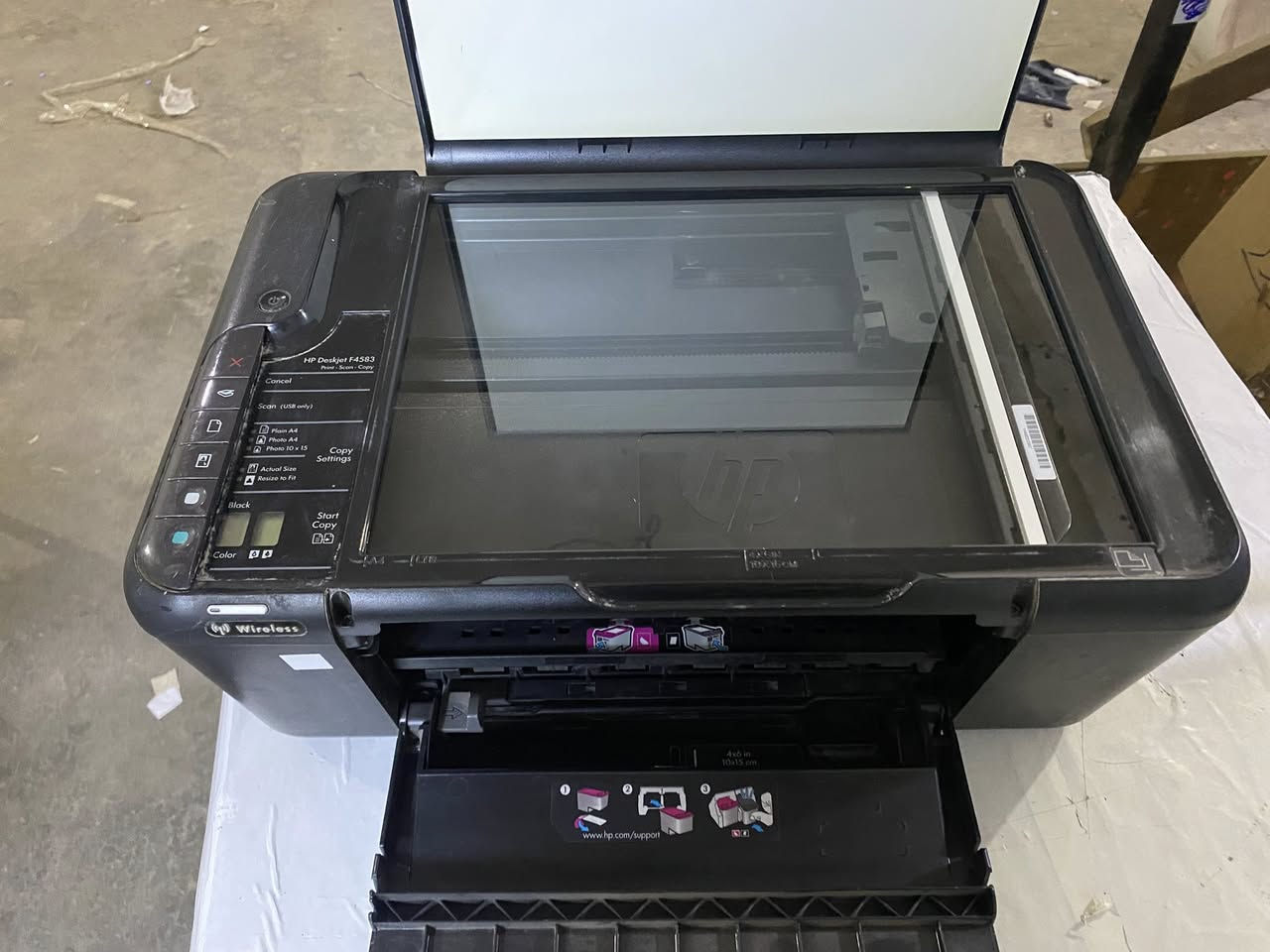 طباعه hp مستعمله شغله البيع لعدم احتيجها
@


**إذا كنت صاحب هذا الإعلان وتريد حذفه لأي سبب، رجاءا أرسل رسالة إلى الدعم الفني**