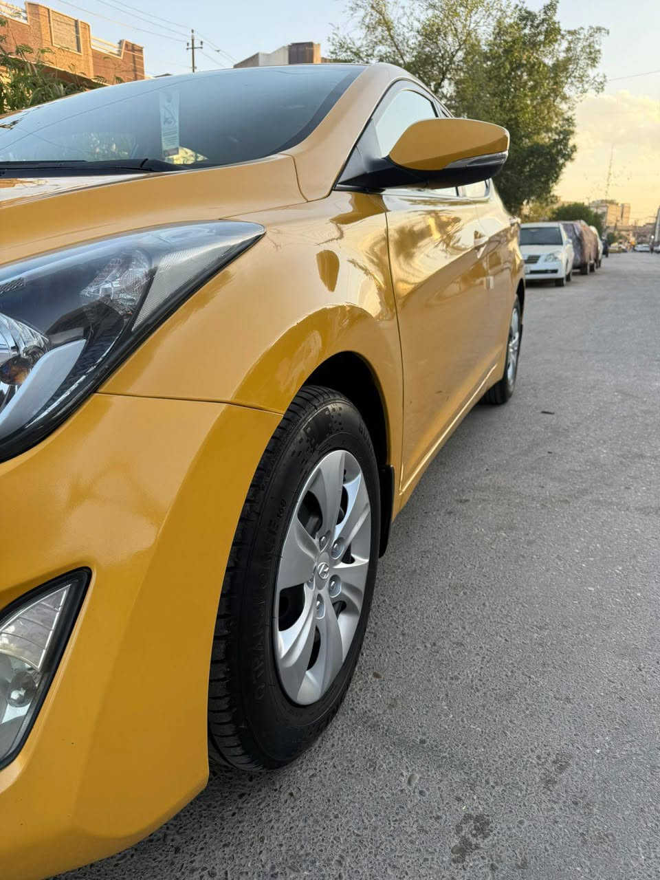 سلام عليكم النترا موديل 15 خليجي شركة القلم مكفوله من ضربه وصبغ وتبديل كير مكينه تخم تاير جديد سياره باسمي هيئة وغرامات مصفره هزه جديده ارقام جديدة سياره ع وضع شركه بغداد حي القاهره رقم ***********
