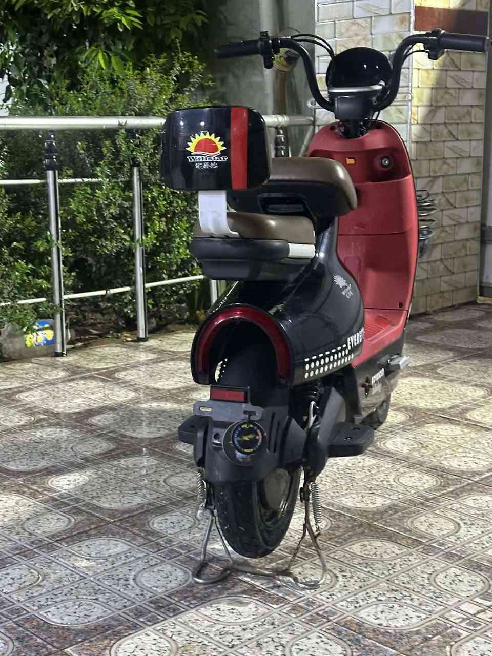 اسلام عليكم دراجه للبيع شحن نوع ريان دراجه جديده كلش بطاريات🔋 جديده 3 سرع كهربايات كلها شغاله تايرات جوبلس شاشه دجتل بصمه تشغيل عن بعد صافره انذار 4 بطاريات العنوان الديوانية السعر 300 وبيها مجال قليل والشراي ينتصل علئ الرقم *********** غير متوجد خاص
