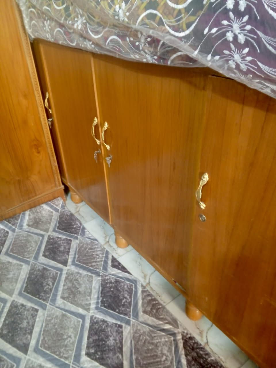 بوفيه 4أبواب كبيره صاج نضيفه جدا المكان نجف مكلفة بالنشر


**إذا كنت صاحب هذا الإعلان وتريد حذفه لأي سبب، رجاءا أرسل رسالة إلى الدعم الفني**