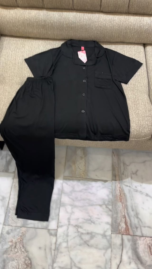 تراك خامة فانيلة قطني باردة 🖤
قياسات L_XL_2XL_3XL
سعر 13 الف 🔥

#محرم #ملابس #اكسبلور #أسود #ملابس_نسائيه


**إذا كنت صاحب هذا الإعلان وتريد حذفه لأي سبب، رجاءا أرسل رسالة إلى الدعم الفني**