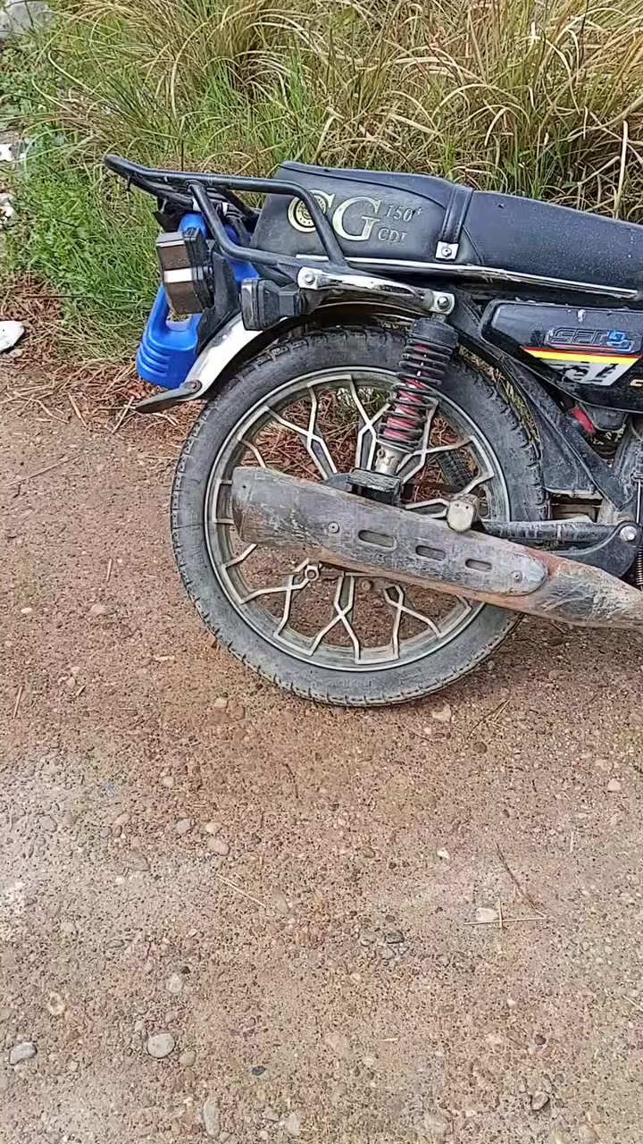 أوراق كامله دراجه بغداد اليوسفيه شارع 2
***********
