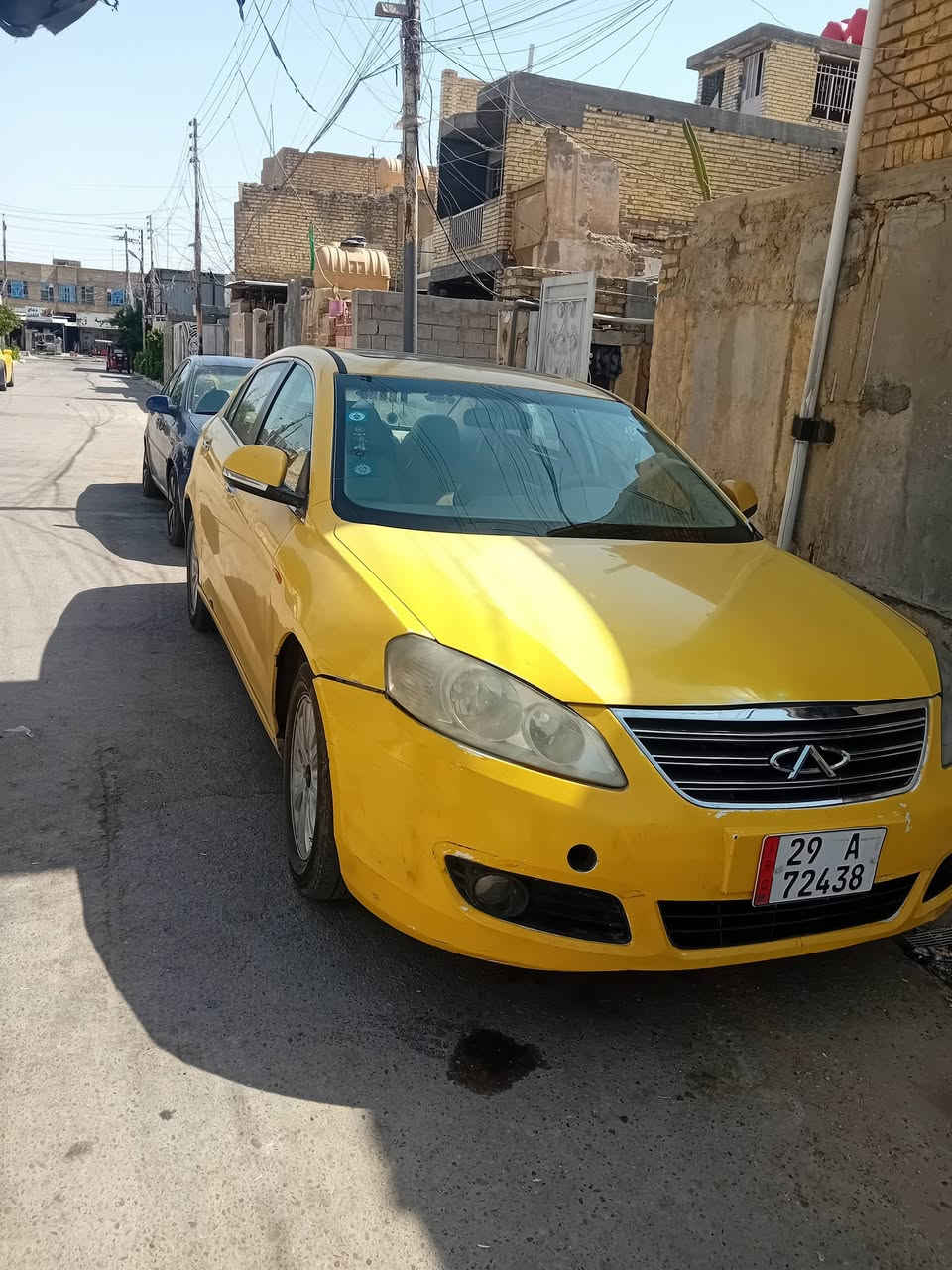 السلام عليكم للبيع
شيري استرا موديل ٢٠١٤ بأسمي تحويل مباشر 

كير جديد مكينة كايمة 

تخم تاير جديد داخل جديد تراي يخبل كهربائيات كلها شغالة رقم انكليزي مصفرة هيئة وغرامات جاهزة من كلشي عدا المكينة

السعر ٣٥$ وبيها مجال حك الجية

 مكاني بغداد الحسينية 

***********
