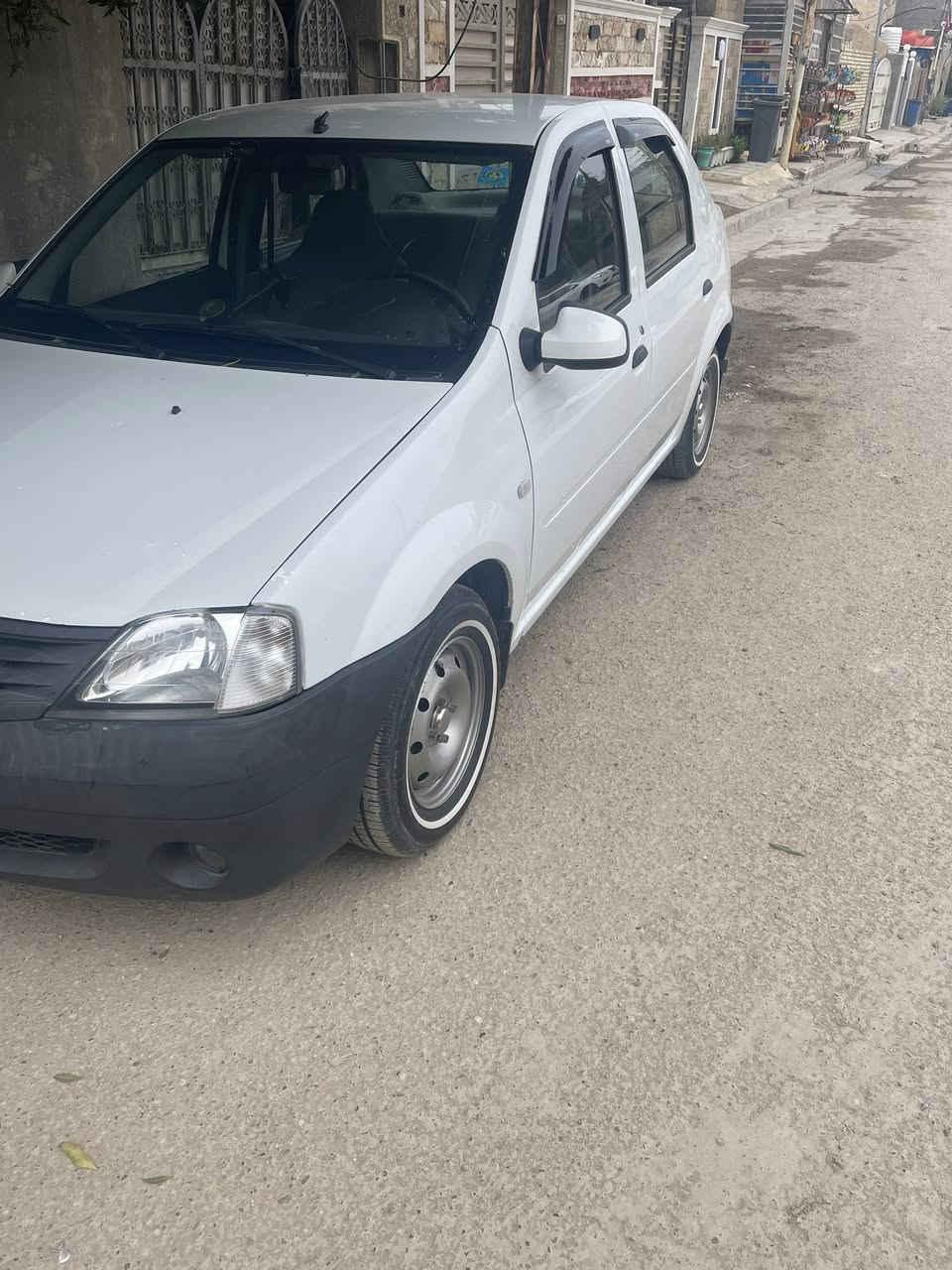 سلام عليكم رينو ٩بغداد ابسمي تحويل مباشر السياره جديده ومال جني مكفوله ما عده الهلال مال جاملغ السره بس ولباقي مكفول تخم تاير عارضها ب ٥٣ وترهم مراوس هم مكاني بغداد الشعب ***********
