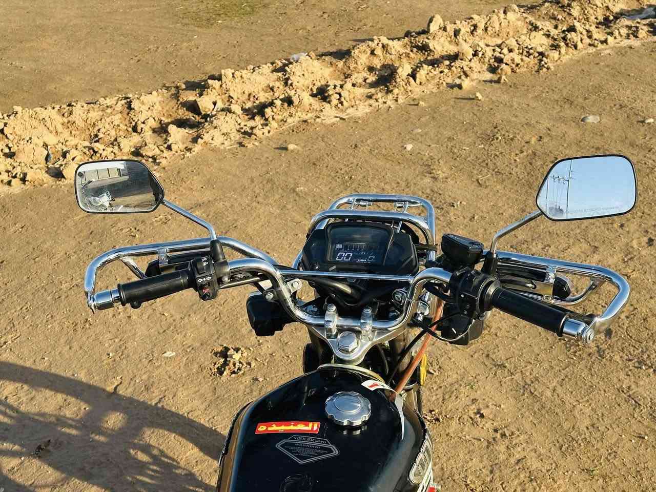 موطور سيفان موديل 2024 محرك 150تشغيل عن بعد بصمه بي منفيس وصويجين ومحرك شرط ما ممدود علي صبانه الكهربائيات كلها شغاله عنوان قريه اشويرات ***********
