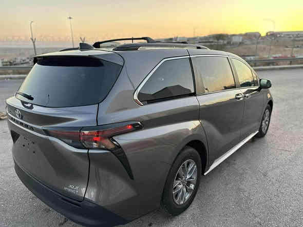 تويوتا سينا 2023
سياره فووول XLE
فتحة 
هايبرد
ابوب كهرباء
تحكمات ستيرن 
رادارات 
جلد
7 راكب
كراسي كهرباء
شاشه جبيره 
صاج
هندبريك بصمه 
باب خلفي كهرباء
ماشيه 25
صور الحادث مرفقه بلمنشور 
مبدل بيها جاملغ وباب وبنيد نفس اللون 
مكان السياره بغداد حي الخضراء
السعر 287 وبيها مجال
*********** بغداد
