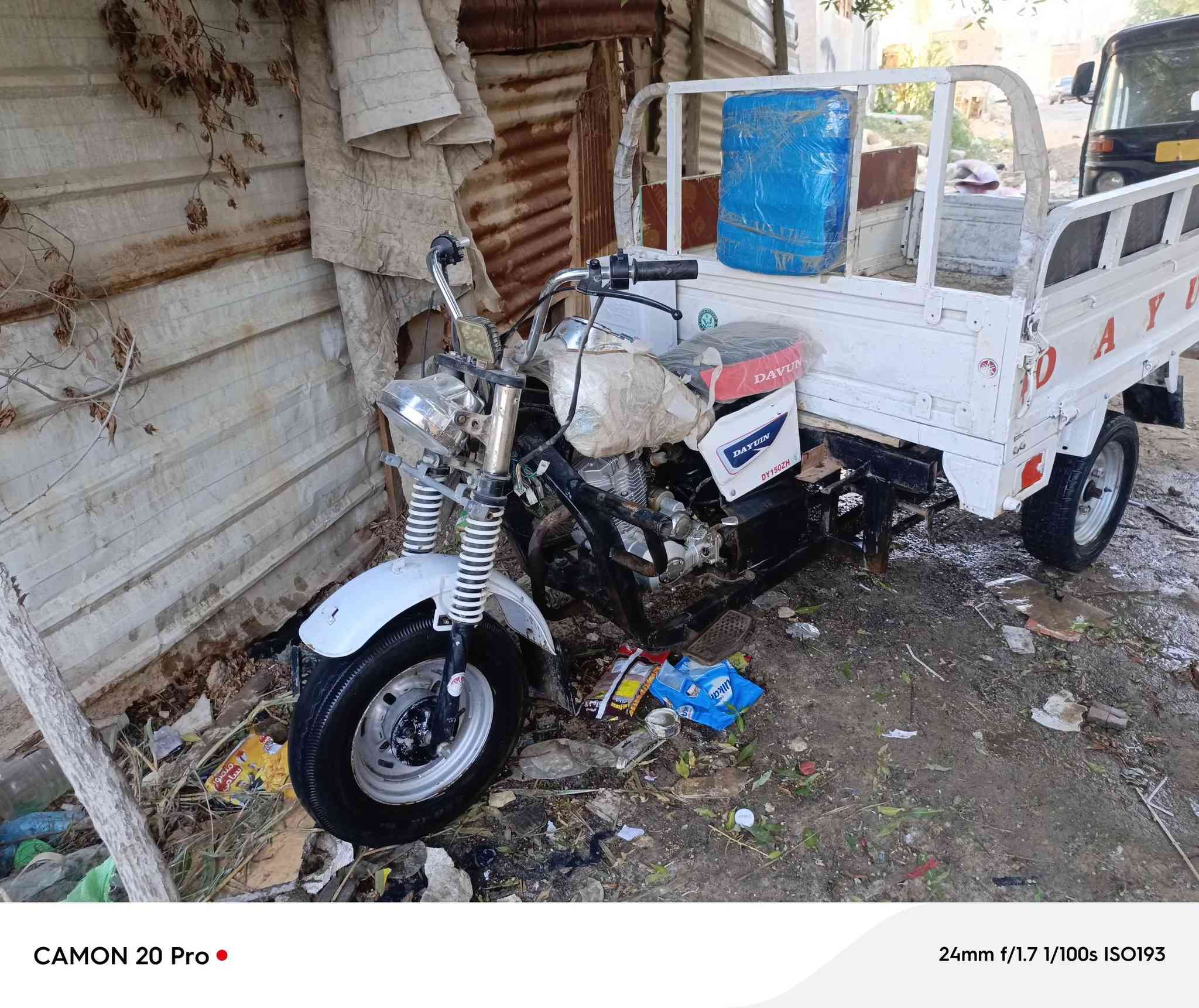 السلام عليكم ستوته للبيع موديل 20 مكينه جديده ما مفتوحه السعر 1400 وبيها مجال قليل استفسار على هذا الرقم *********** المكان سوق الشيوخ الدجيم
