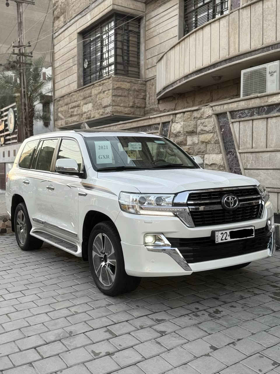 السلام عليكم
للبيع تويوتا لاندكروز 2021 فئه  GXR وكاله جيهان زيرو ماشيه 3 الف حقيقي على الفحص السياره جديده لوك فول مواصفات واحد على واحد محرك 6 سلندر 4000

8ارباك رقم اربيل الدولي بسمي غراضها بعدهن بالجيس مامستخدمات للستفسار الاتصال *********** مكاني بغداد
