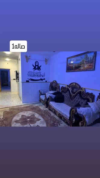 بيت للبيع مساحة 144متر 4غرف حمام 2 طابق1  
طابق ثاني البيت كله صب عندك بس غرفة عكاده قديمة الموقع مدينة الصدر قطاع 27 
لللاستفسار :***********
