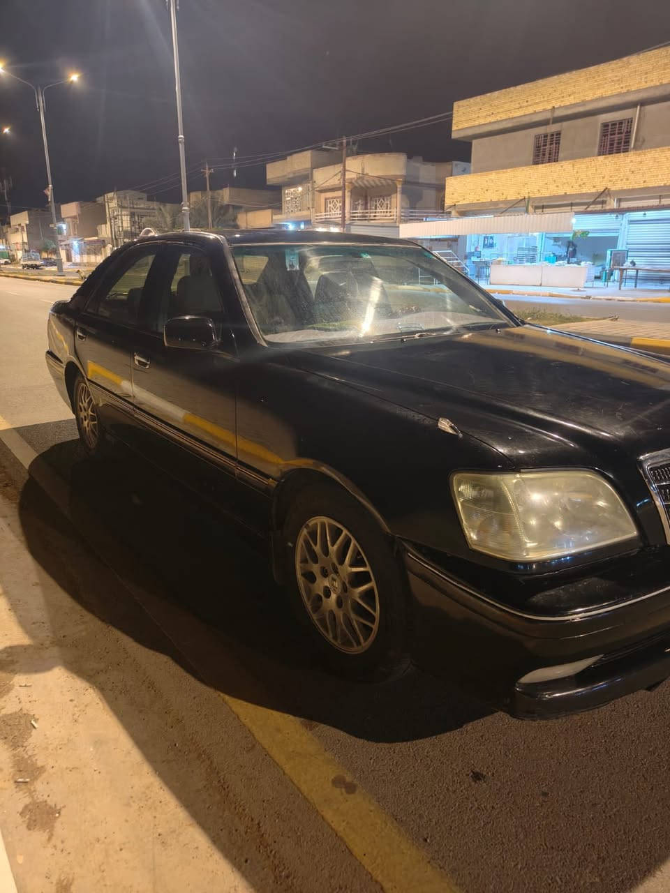 السلام عليكم
مروان ملكه موديل 2002 كصه جنطه جاهزه اداوات 

السعر 40 وبيه مجال بسيط للاتصال ***********
