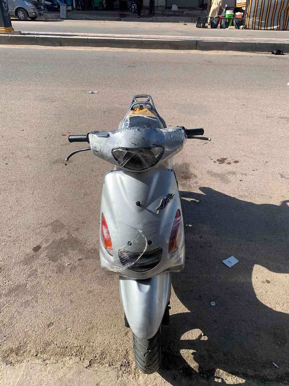‏سلام عليكم دراجة للبيع ‏ ‏ ‏مكاني ￼￼ الناصرية مركز ￼￼￼ ‏السعر 250 $.  ￼￼￼￼. ***********￼
