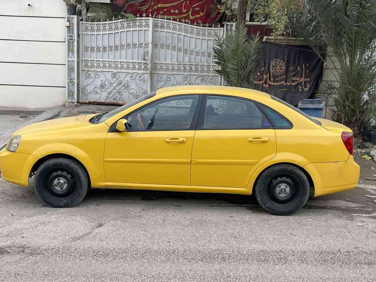 السلام عليكم اوبترة   2011 شركة صفرة  سيارة حلوة ونضيفة وخير من  الله  سعر ٦٥وبيهة مجال رقم  ***********
