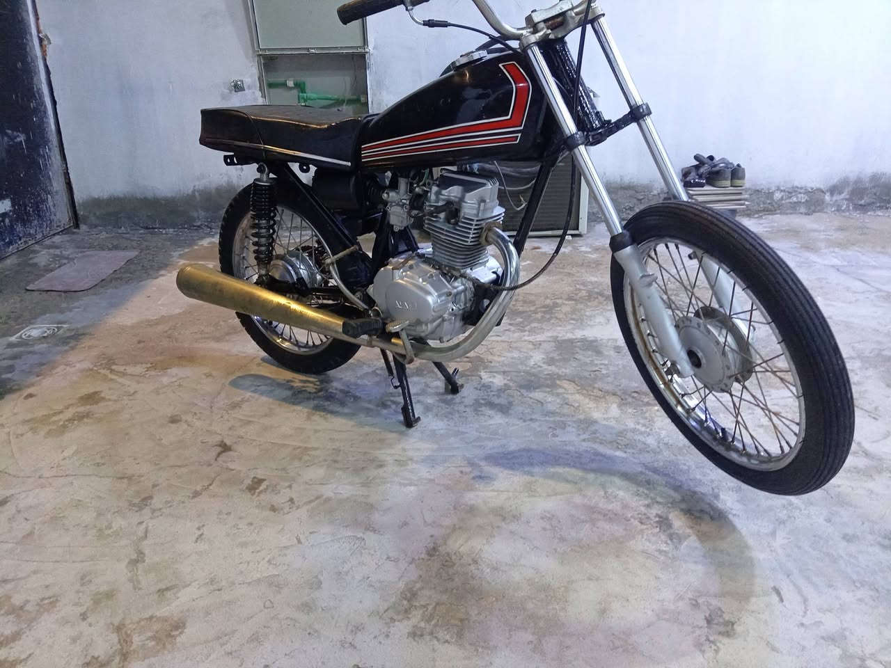 نامه ايراني دراجه نضيفه شوفت عينك محرك اصبانه ما محطوطه علي ادوات سعرهه 450 اوبيهه مجال للشراي ***********
