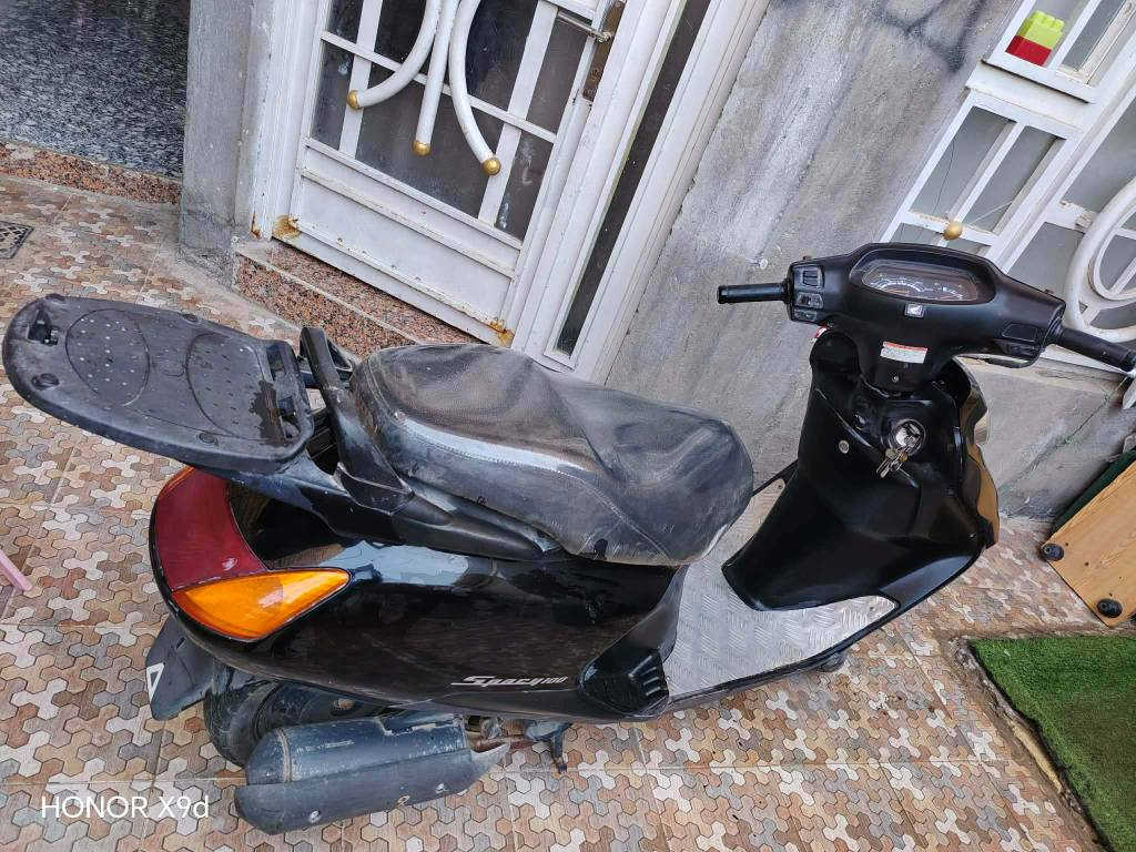 دراجة على وضع الشركة  مكفولة من كل شي مكاني كوت حي الجامعة للاستفسار الاتصال على الرقم *********** دهل اوران, واسط
