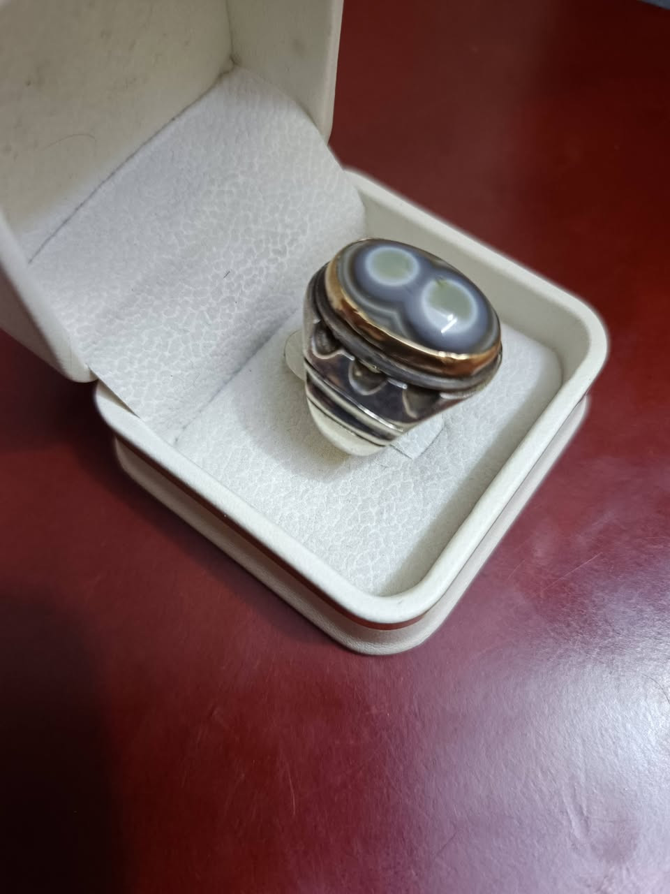 سليماني عينتين قديم داير ذهب قياس 24 ***********
