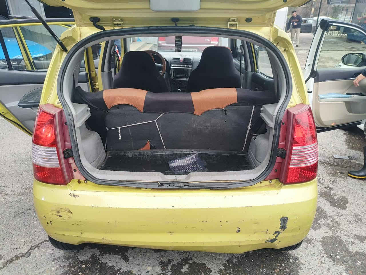 بيكانتو 2008
كير محرك شرط
بدون صبغ هزة وسنويا جديد لل27السعر 45 بيها مجال


**إذا كنت صاحب هذا الإعلان وتريد حذفه لأي سبب، رجاءا أرسل رسالة إلى الدعم الفني**