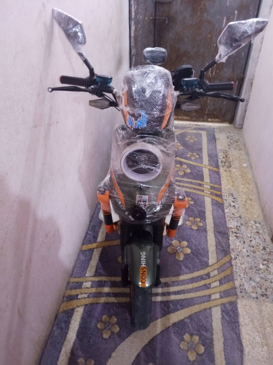 سلام وعليكم دراجه شحن إكس 900 مديل 26 دراجه كلش حلوة بس بيهه بطاريه وحدة مبدله سعرهه 400 مكاني ابوخصيب رقم الهاتف *********** بيع مستعجل
